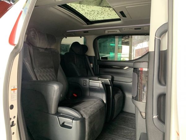 Toyota Alphard 2.5 Van AT 2018 รูปที่ 6